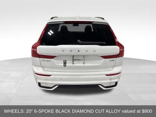 2025 Volvo XC60 Plug-In Hybrid T8 Plus