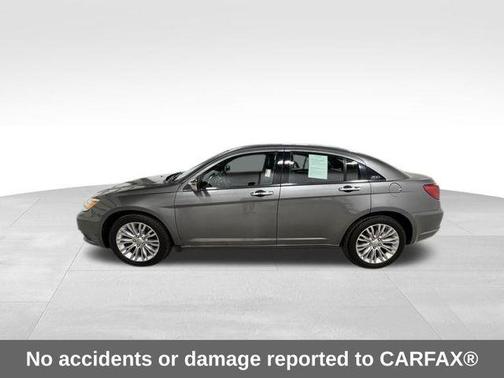 2013 Chrysler 200 Limited