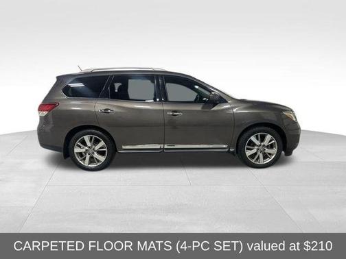 Java Metallic 2016 Nissan Pathfinder Platinum