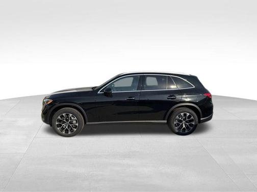 2025 Mercedes-Benz GLC 350e Base 4MATIC