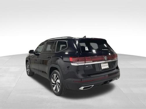 Deep Black Pearl Effect 2025 Volkswagen Atlas 2.0T SE