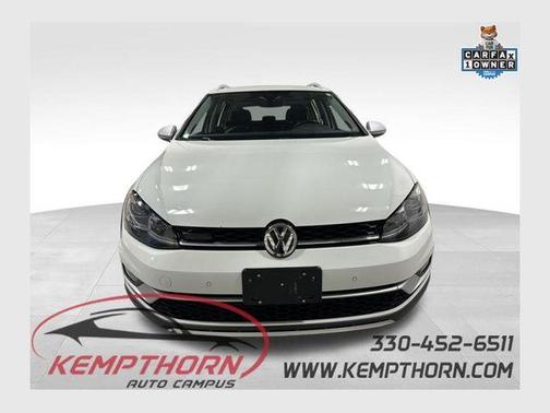Pure White 2018 Volkswagen Golf Alltrack TSI SEL