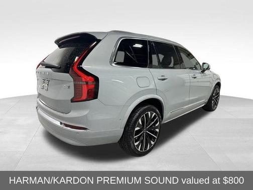 2026 Volvo XC90 B6 Plus 7-Seater