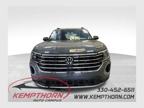 Pure Gray 2026 Volkswagen Atlas 2.0T SE w/Technology