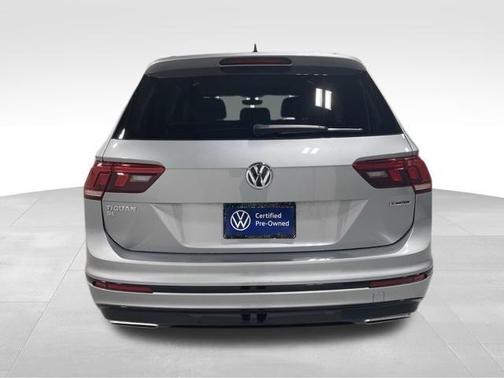 2021 Volkswagen Tiguan 2.0T SE R-Line Black