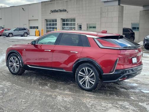 2024 Cadillac LYRIQ Luxury