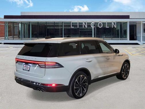 2025 Lincoln Aviator Reserve AWD