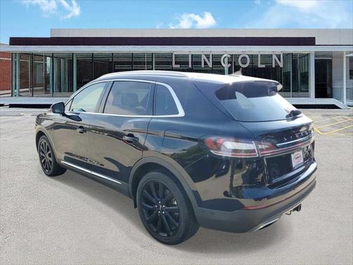 2022 Lincoln Nautilus Reserve