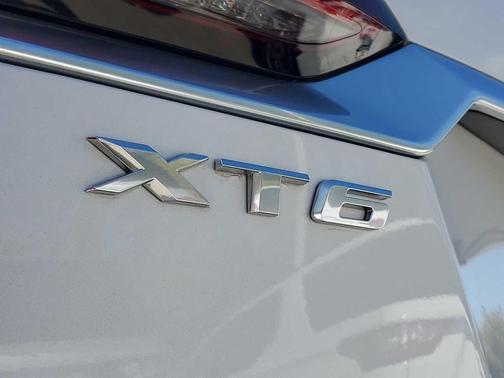 2024 Cadillac XT6 Premium Luxury AWD