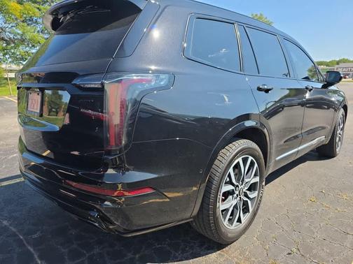 2024 Cadillac XT6 Sport AWD