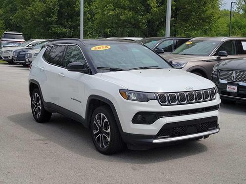 Bright White Clearcoat 2024 Jeep Compass Limited