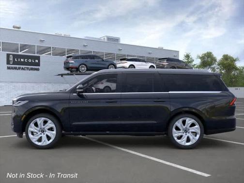 2025 Lincoln Navigator Black Label