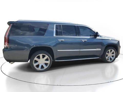 2020 Cadillac Escalade ESV Luxury