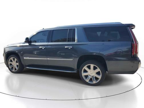 2020 Cadillac Escalade ESV Luxury