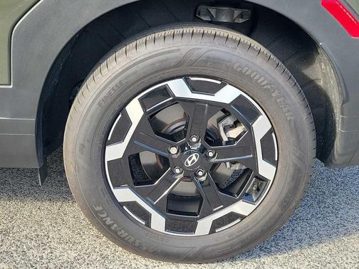 2025 Hyundai SANTA FE SEL 2.4