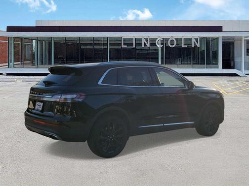 Infinite Black Metallic Clearcoat 2023 Lincoln Nautilus Reserve