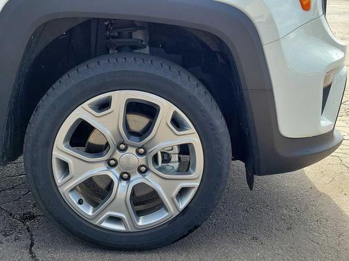 2023 Jeep Renegade Limited