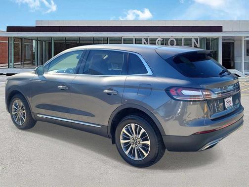 2022 Lincoln Nautilus Standard