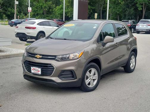Stone Gray Metallic 2021 Chevrolet Trax LS