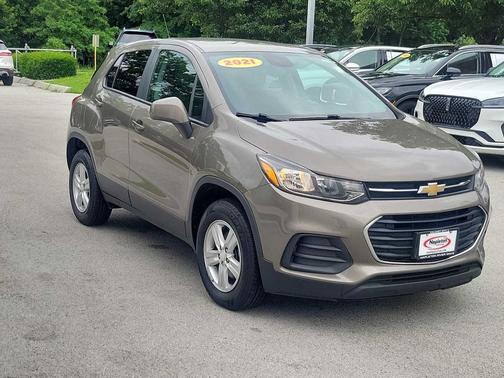 Stone Gray Metallic 2021 Chevrolet Trax LS
