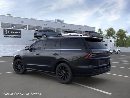 2025 Lincoln Navigator Reserve
