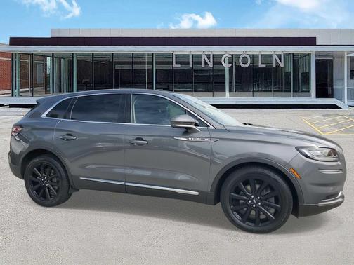 2021 Lincoln Nautilus Reserve