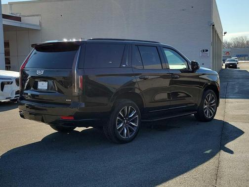 2024 Cadillac Escalade Sport