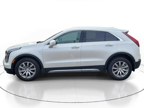 Crystal White Tricoat 2023 Cadillac XT4 Premium Luxury