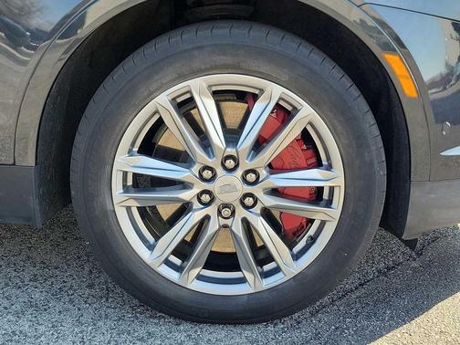 Wilder Metallic 2023 Cadillac XT5 Sport