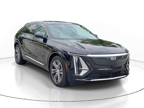Stellar Black Metallic 2024 Cadillac LYRIQ Luxury
