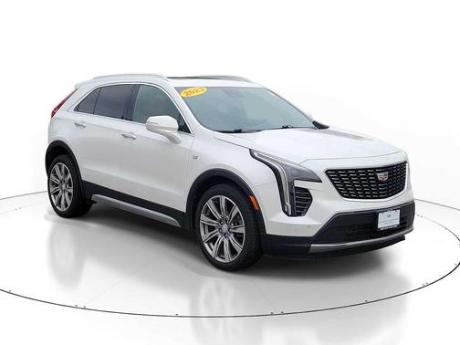 Crystal White Tricoat 2023 Cadillac XT4 Premium Luxury