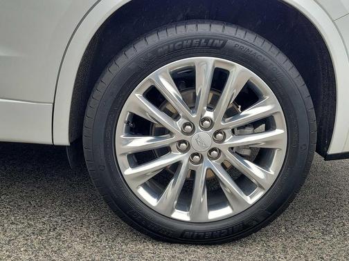 2024 Cadillac XT6 Premium Luxury AWD