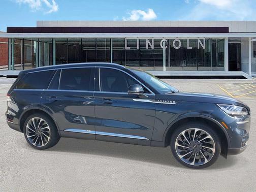 2022 Lincoln Aviator Reserve AWD