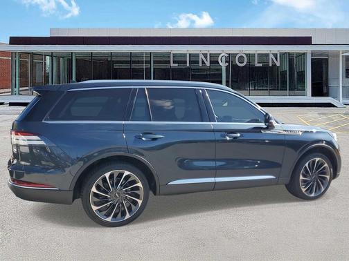 2022 Lincoln Aviator Reserve AWD