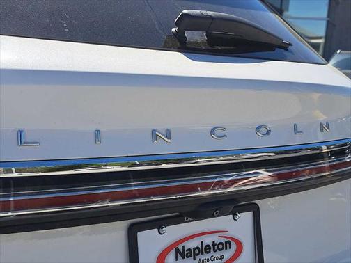 2022 Lincoln Nautilus Standard