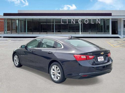 Dark Ash Metallic 2023 Chevrolet Malibu FWD 1LT