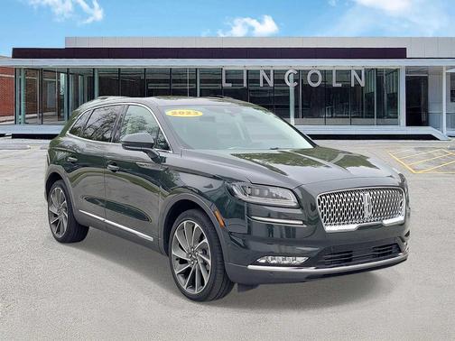 Gilded Green Metallic Clearcoat 2023 Lincoln Nautilus Reserve