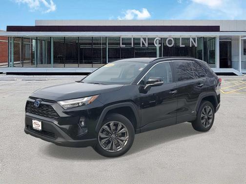 2022 Toyota RAV4 Hybrid XLE Premium