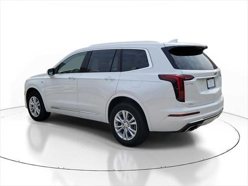 2023 Cadillac XT6 Luxury AWD
