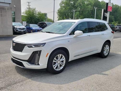 2023 Cadillac XT6 Luxury AWD