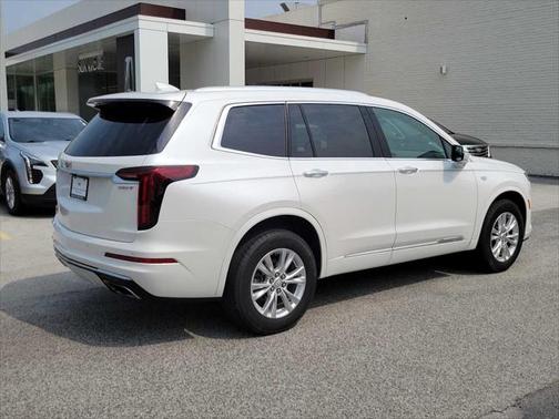2023 Cadillac XT6 Luxury AWD