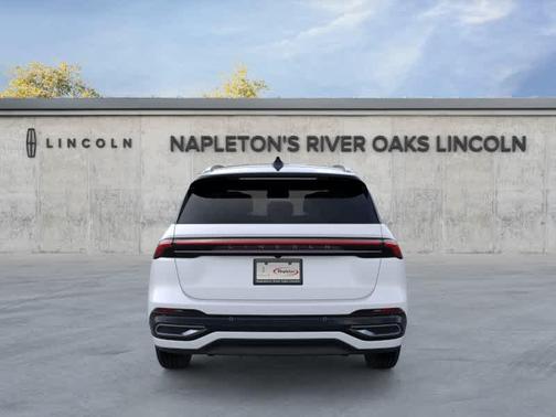 White Platinum Metallic Tri-Coat 2026 Lincoln Nautilus Reserve