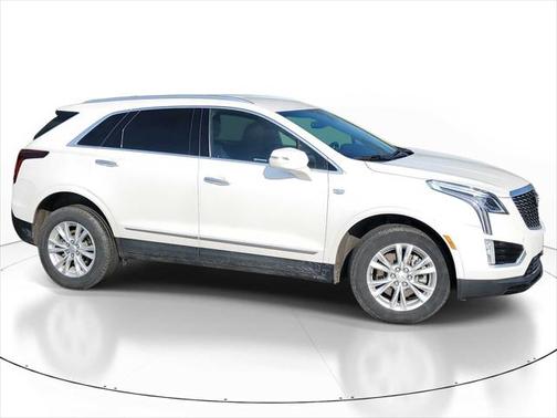 2022 Cadillac XT5 Luxury
