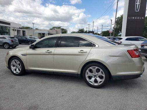 2011 Ford Taurus SEL