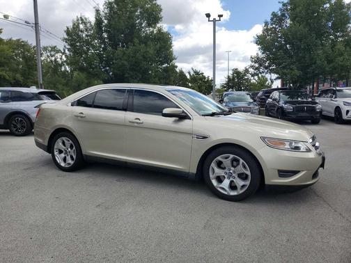 2011 Ford Taurus SEL