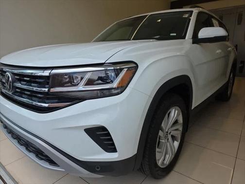 2023 Volkswagen Atlas 3.6L SE w/Technology