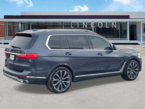 2019 BMW X7 xDrive40i