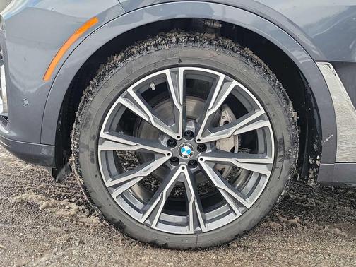 2019 BMW X7 xDrive40i