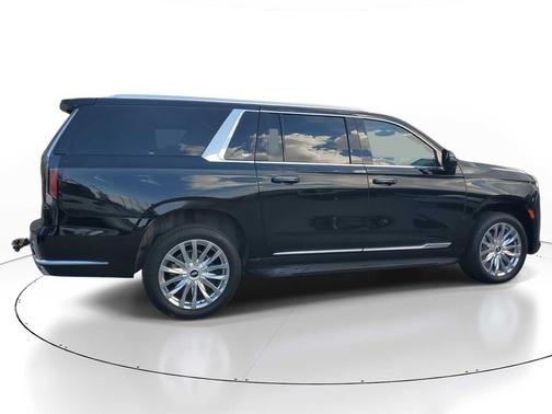 2023 Cadillac Escalade ESV Premium Luxury