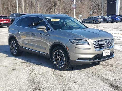 2023 Lincoln Nautilus Reserve